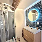 Appartamento Bachelor Duplex - Hypercentre - Metro - Wifi