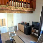 Bachelor Duplex - Hypercentre - Metro - Wifi Appartamento