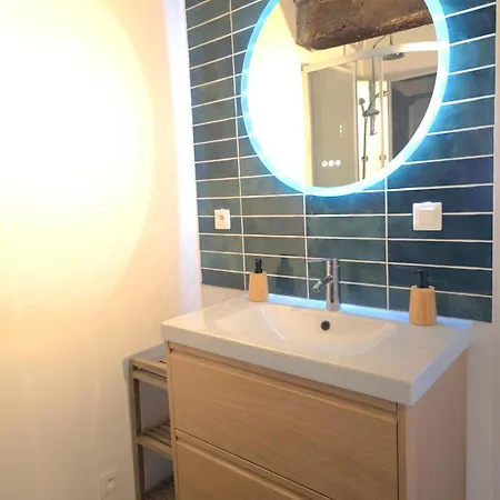 Bachelor Duplex - Hypercentre - Metro - Wifi *