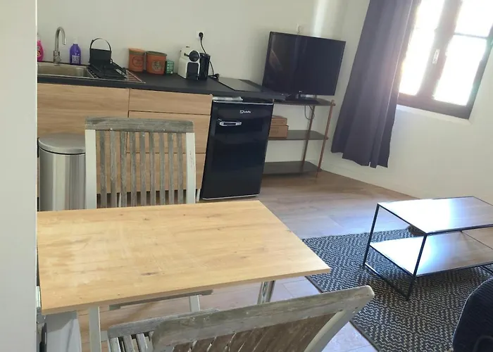 Bachelor Duplex - Hypercentre - Metro - Wifi